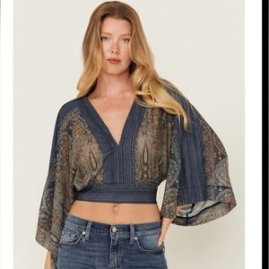 Boot Barn Women’s Mesh Top Paisley Design Wide Flowy Sleeves Western NWT Sz Med